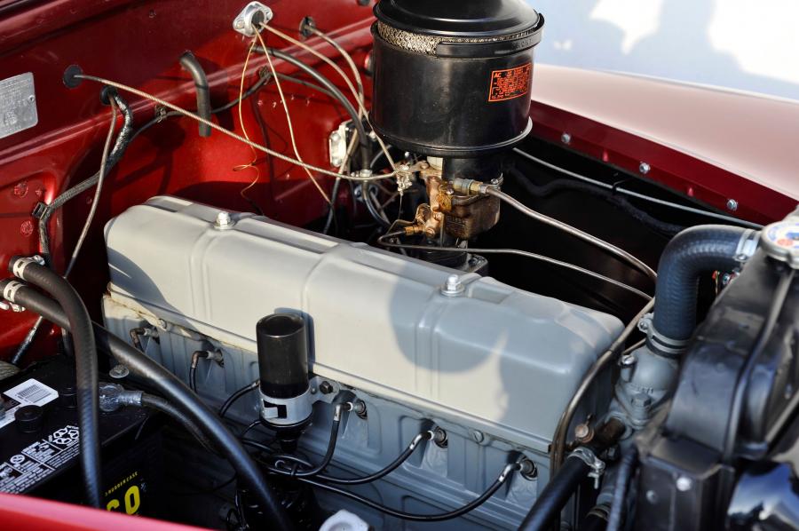  Chevrolet Fleetline AeroSedan Coupe 1948 года  (фото 3 из 3)